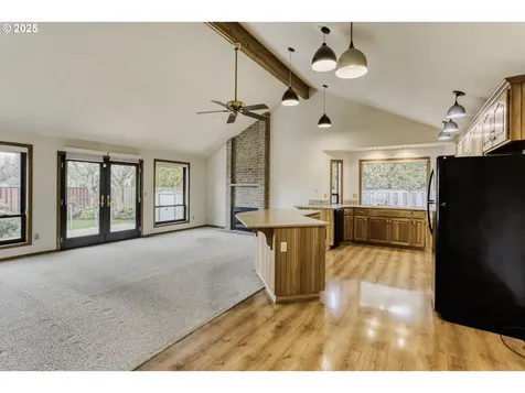 1621 NE Greensword Drive Hillsboro OR 97124