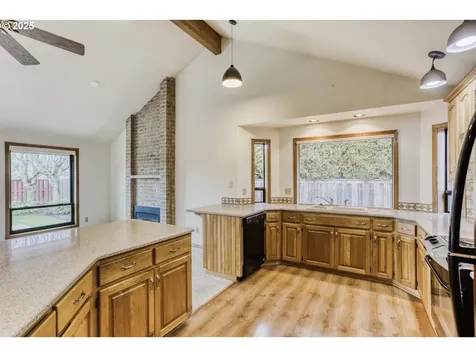 1621 NE Greensword Drive Hillsboro OR 97124