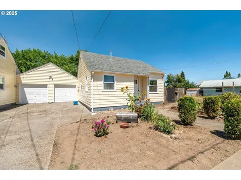 35 W Mary Street Lebanon OR 97355