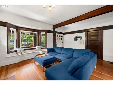 3113 SE Main Street Portland OR 97214