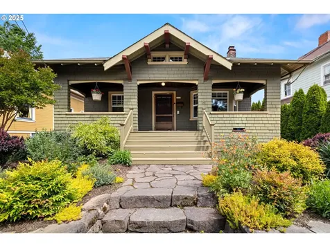 3113 SE Main Street Portland OR 97214