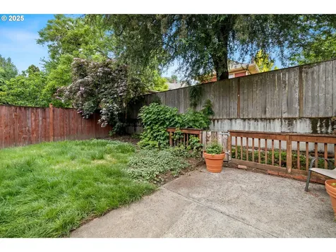 3113 SE Main Street Portland OR 97214