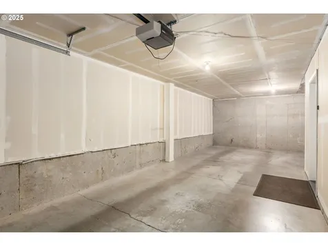 13285 SW Kingston Place Portland OR 97223