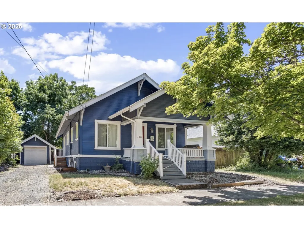 128 NW 9th Street Mcminnville OR 97128