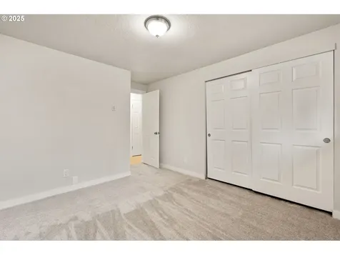 212 NW 83rd Street Vancouver WA 98665