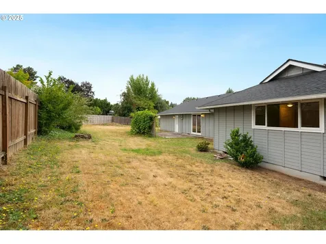 212 NW 83rd Street Vancouver WA 98665