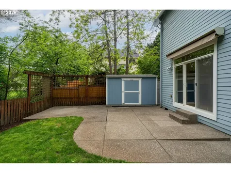 8416 SW Cedarcrest Street Portland OR 97223