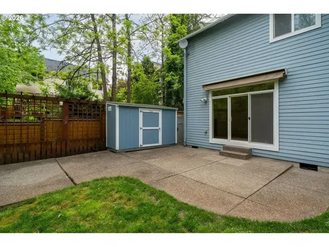 8416 SW Cedarcrest Street Portland OR 97223