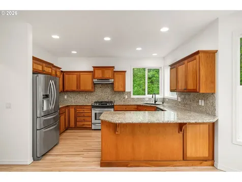 8416 SW Cedarcrest Street Portland OR 97223