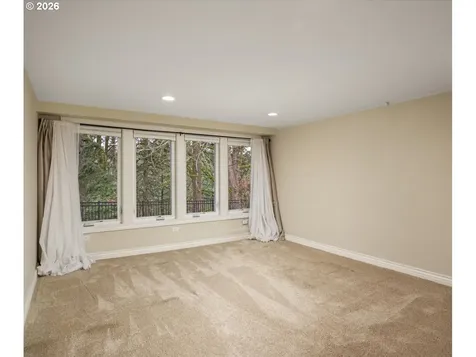 2744 SW Sherwood Drive Portland OR 97201