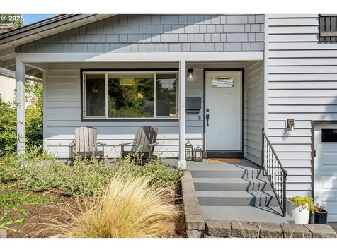 1515 SW Carson Street Portland OR 97219