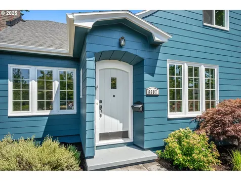6907 NE Alameda Street Portland OR 97213