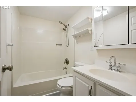 11508 NE 92nd Street Vancouver WA 98662