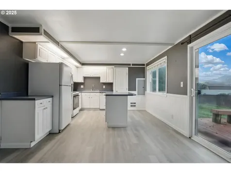 11508 NE 92nd Street Vancouver WA 98662