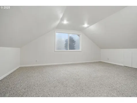 11508 NE 92nd Street Vancouver WA 98662