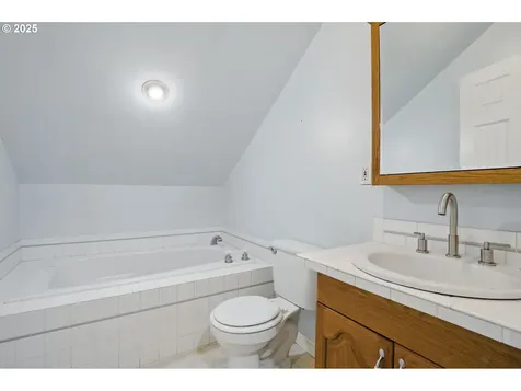 11508 NE 92nd Street Vancouver WA 98662