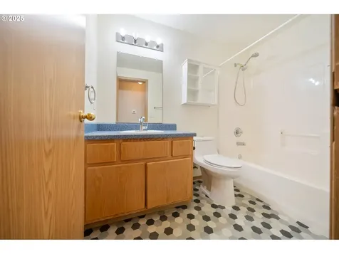 2301 NW Aubrey Lane Gresham OR 97030