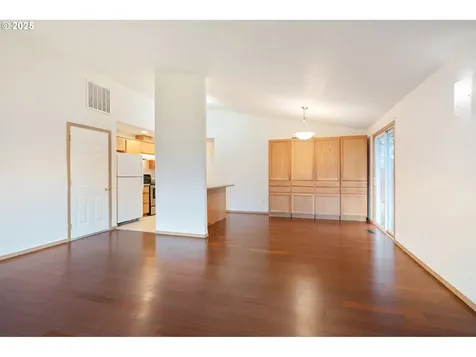 2301 NW Aubrey Lane Gresham OR 97030