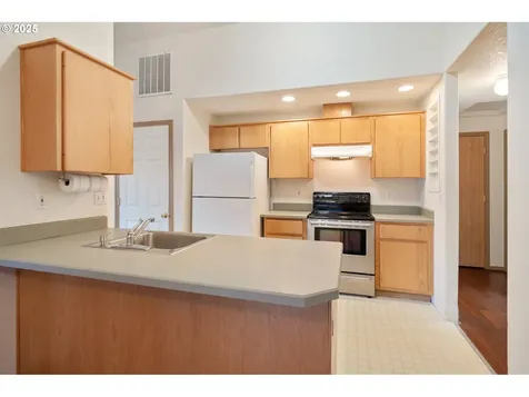 2301 NW Aubrey Lane Gresham OR 97030