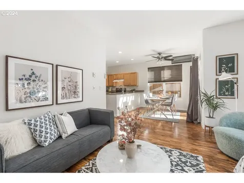 2668 NE 6th Place Portland OR 97212