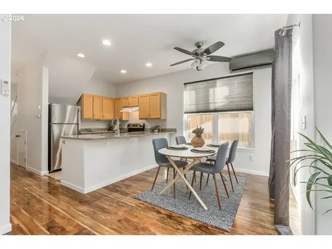 2668 NE 6th Place Portland OR 97212