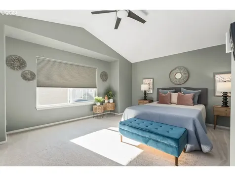 2668 NE 6th Place Portland OR 97212