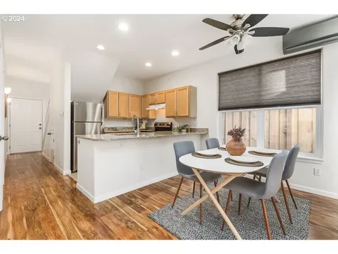 2668 NE 6th Place Portland OR 97212
