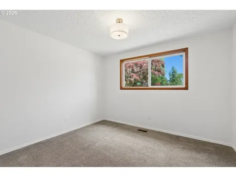 22153 S Dans Avenue Beavercreek OR 97004