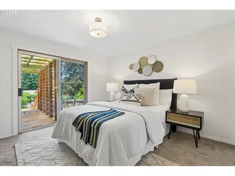 22153 S Dans Avenue Beavercreek OR 97004