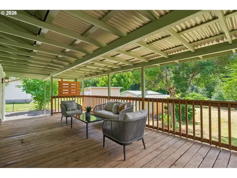 22153 S Dans Avenue Beavercreek OR 97004