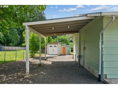 22153 S Dans Avenue Beavercreek OR 97004