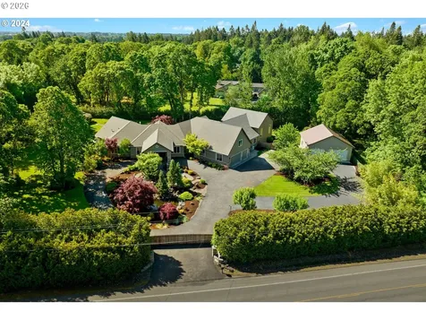24300 NE Dayton Avenue Newberg OR 97132