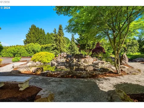 24300 NE Dayton Avenue Newberg OR 97132
