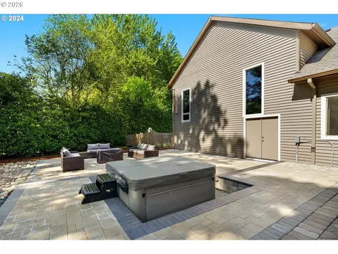 24300 NE Dayton Avenue Newberg OR 97132