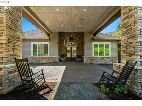24300 NE Dayton Avenue Newberg OR 97132