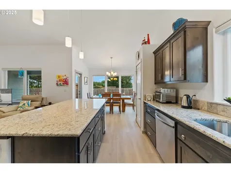 822 Spyglass Drive Bandon OR 97411