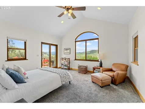 5331 Dolan Road The Dalles OR 97058