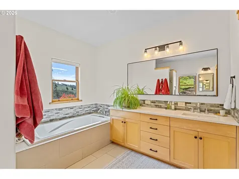 5331 Dolan Road The Dalles OR 97058