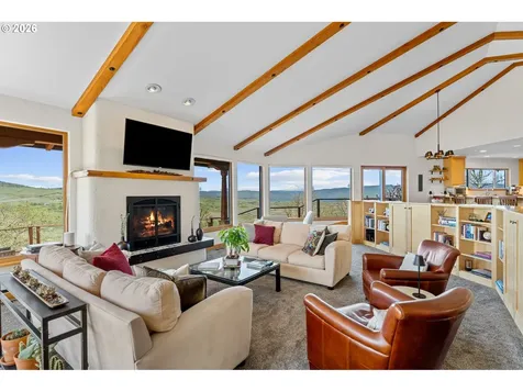 5331 Dolan Road The Dalles OR 97058