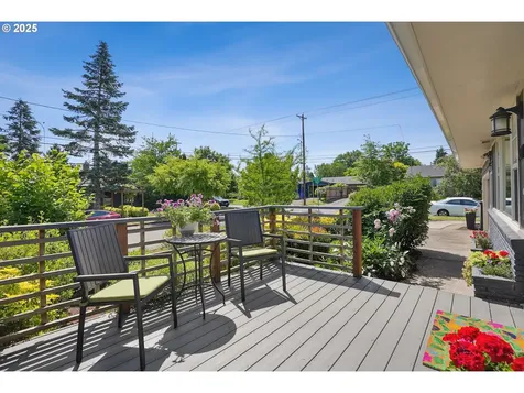 7017 N Mobile Avenue Portland OR 97217