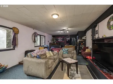540 NW 9th Street Mcminnville OR 97128