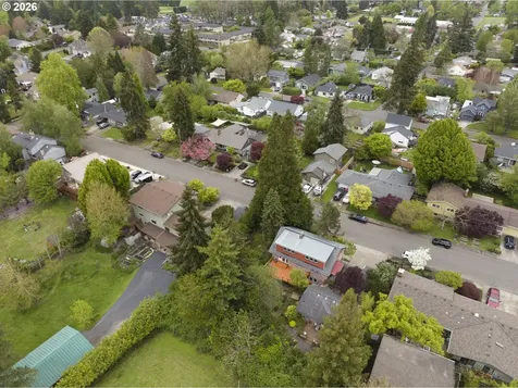 540 NW 9th Street Mcminnville OR 97128