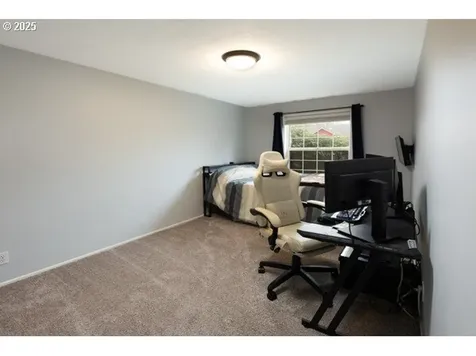 1230 Risden Place Eugene OR 97404