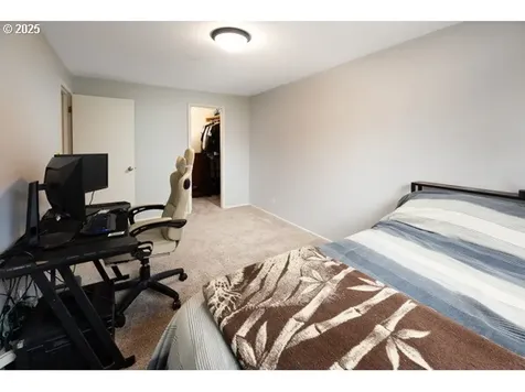1230 Risden Place Eugene OR 97404