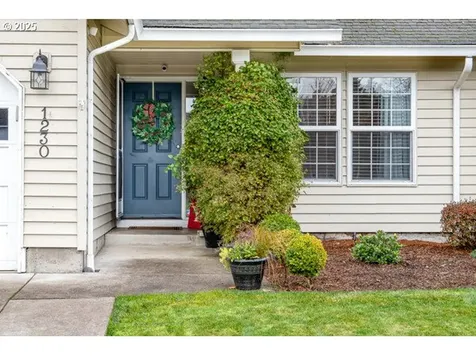 1230 Risden Place Eugene OR 97404