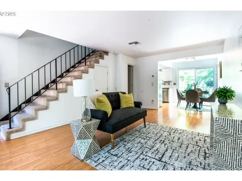 1827 NE Multnomah Street Portland OR 97232