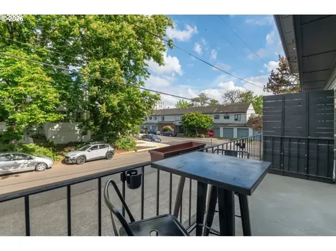 1827 NE Multnomah Street Portland OR 97232