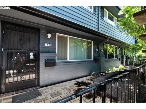 1827 NE Multnomah Street Portland OR 97232