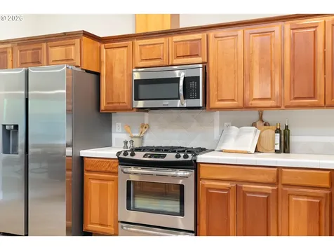6590 SW Lombard Avenue Beaverton OR 97008