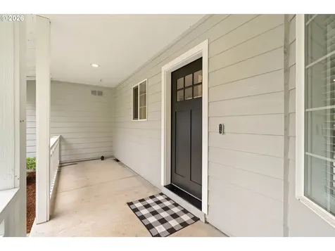 6590 SW Lombard Avenue Beaverton OR 97008